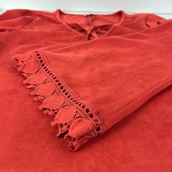 NEW Jodifl Burnt Orange Faux Suede Flare Crochet Trim Sleeve Oversized Blouse S - Picture 2 of 12